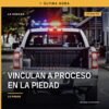 Ilustración simbólica de balanza de justicia y documento judicial con leyenda 'vinculación a proceso la piedad'