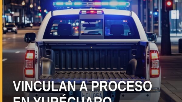 Ilustración simbólica de balanza de justicia y silueta de pareja en conflicto, con texto 'vinculación a proceso yurécuaro'